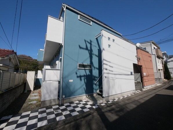 サフィール向ヶ丘の物件外観写真